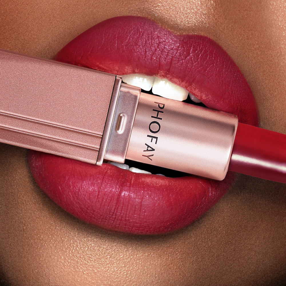 Long Lasting  Matte Lipstick Smooth waterproof & Bold colors